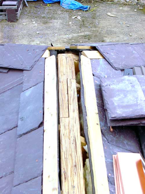 Slate Roof Central - Installing a ventilated ridge