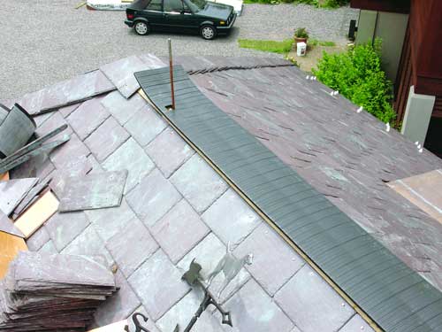 Slate Roof Central - Installing a ventilated slate ridge